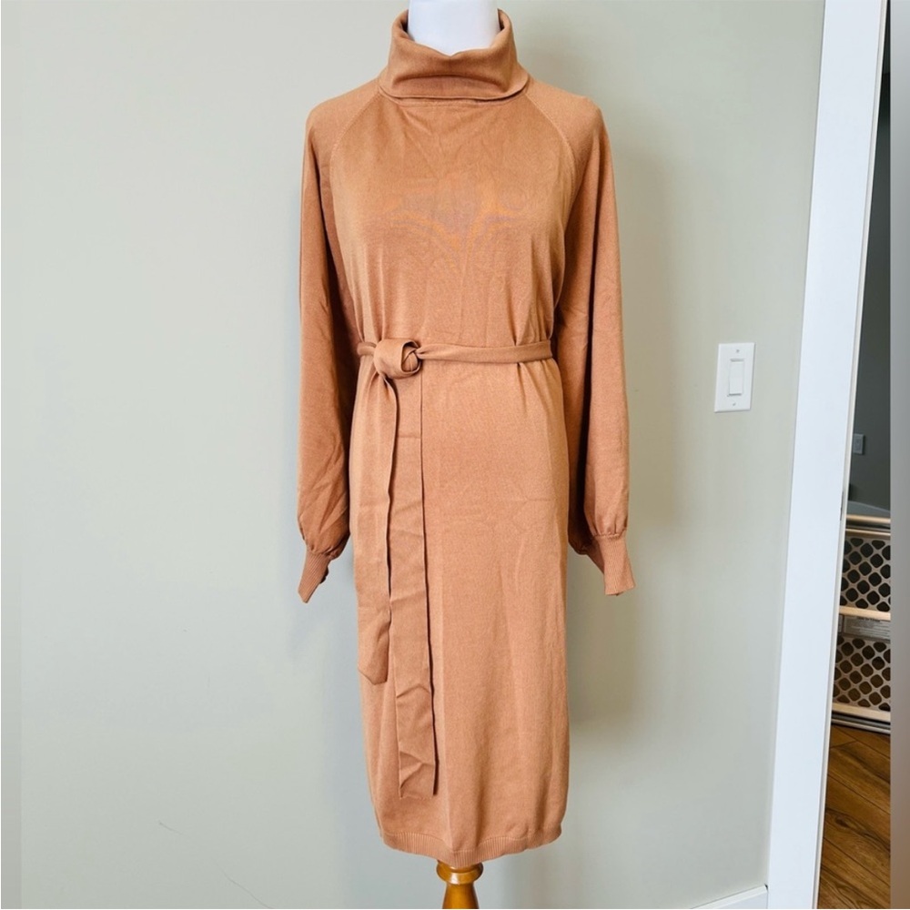 Isaac Mizrahi Camel Long Sleeve Dress